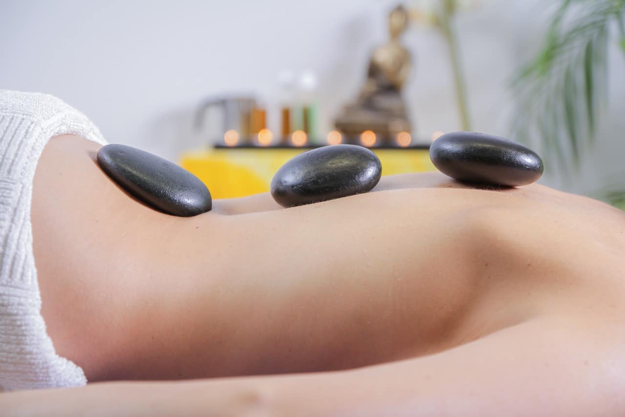 massage 2717431 1280